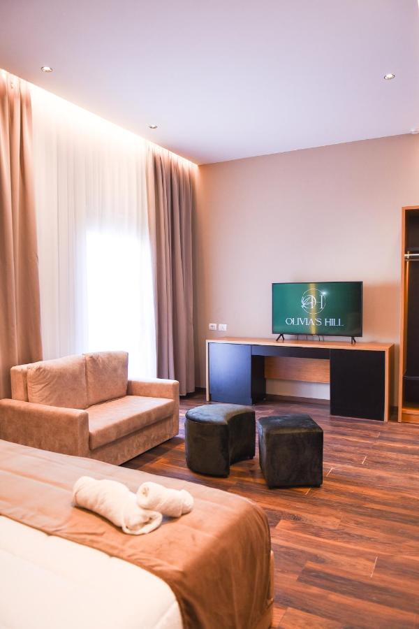 Olivia'S Hill Resort Kryemëdhej Екстериор снимка