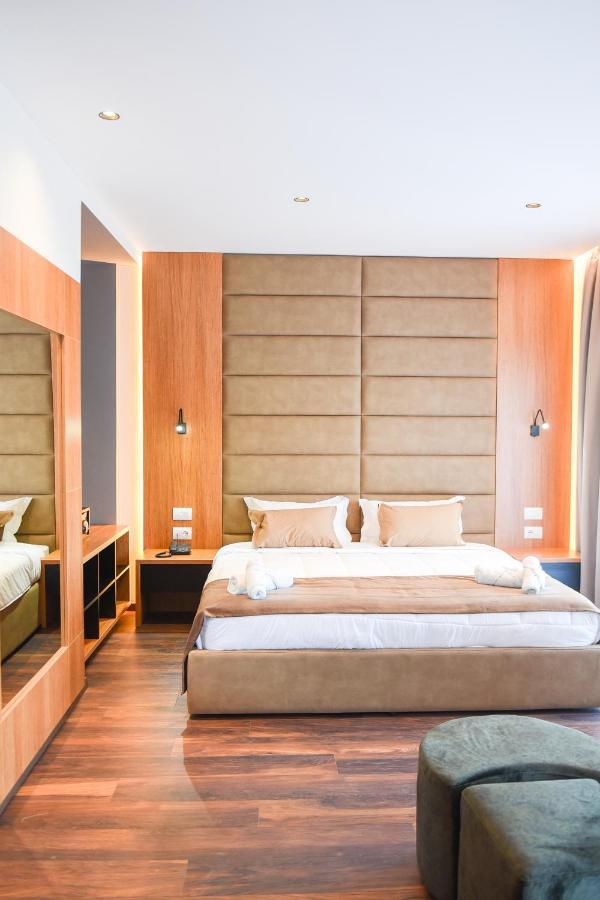 Olivia'S Hill Resort Kryemëdhej Екстериор снимка