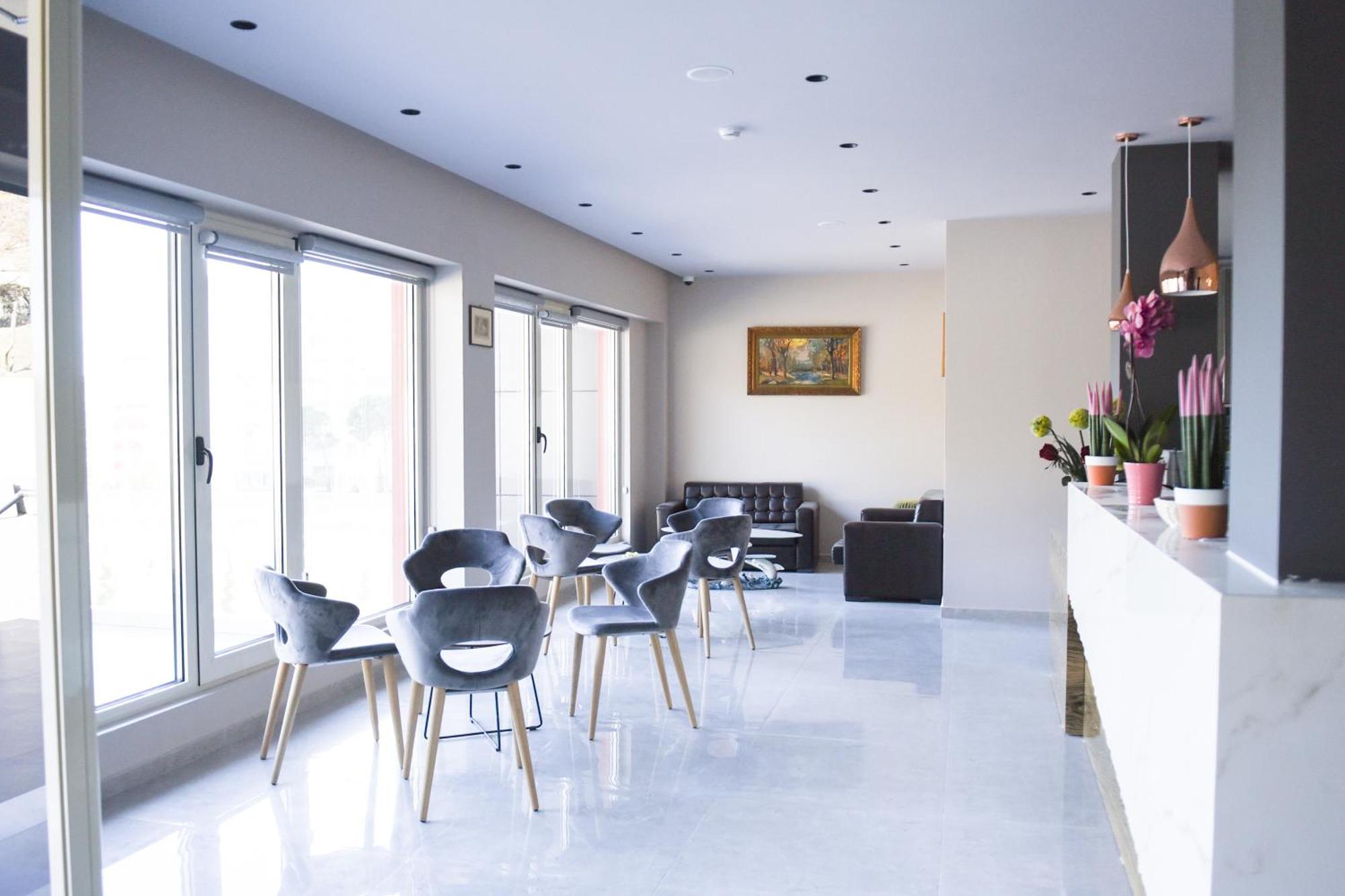 Olivia'S Hill Resort Kryemëdhej Екстериор снимка