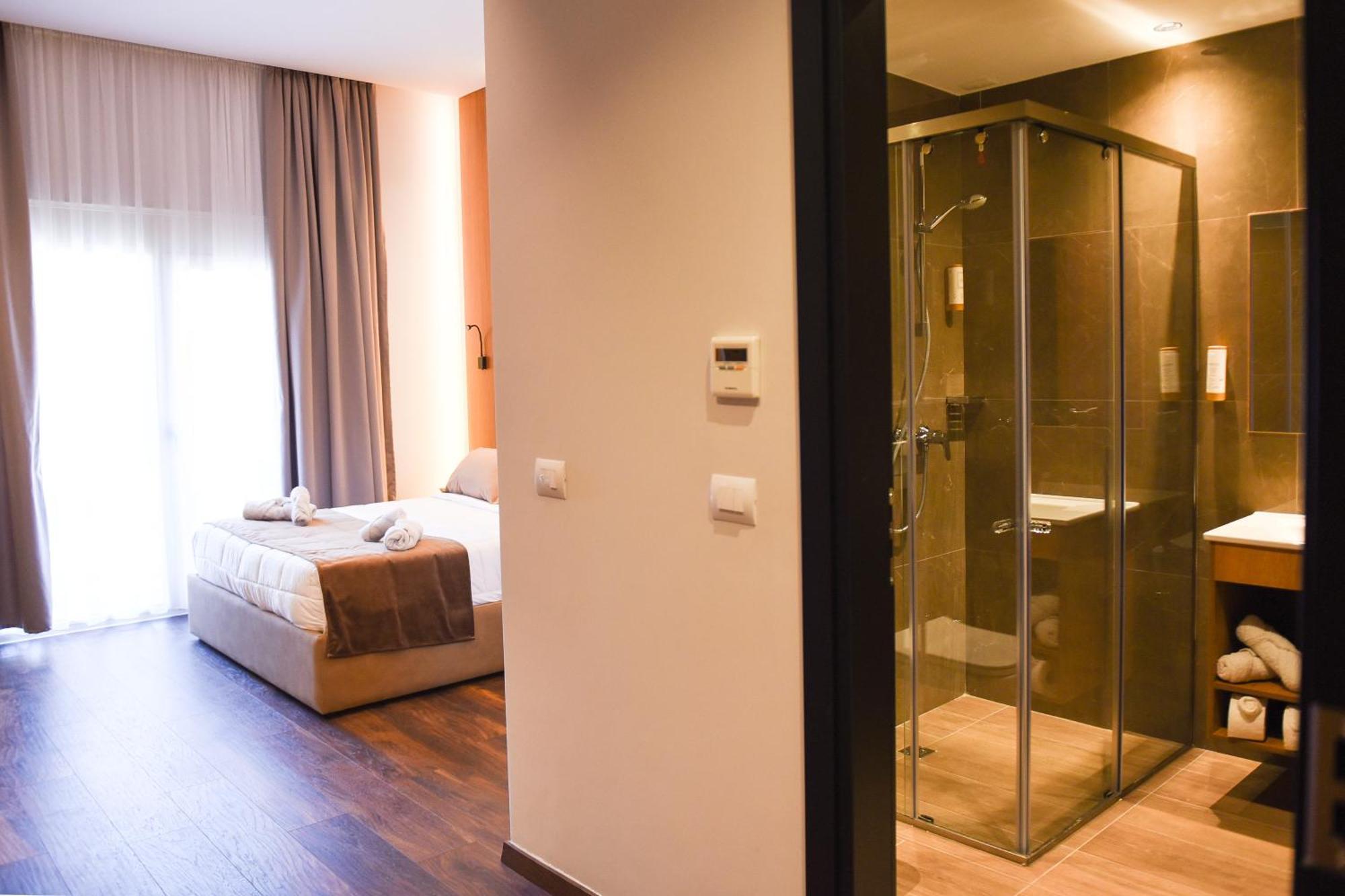 Olivia'S Hill Resort Kryemëdhej Екстериор снимка