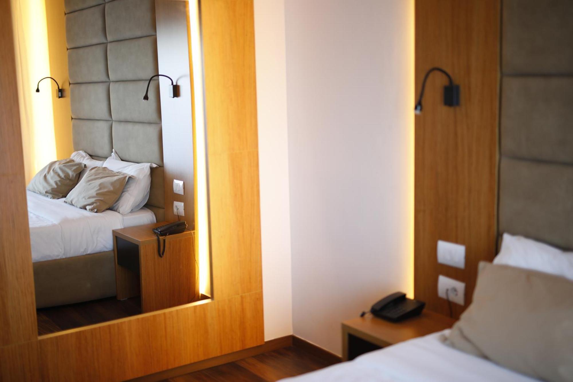 Olivia'S Hill Resort Kryemëdhej Екстериор снимка
